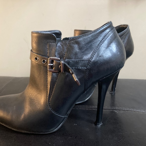 Arnold Churgin Ankle Booties - Picture 3 of 3